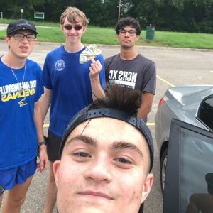 Meet your Posher, Joshua